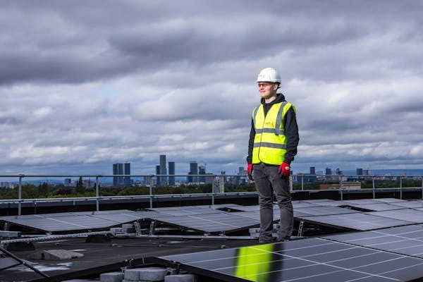 Guide d'achat panneaux photovoltaïques : investissez dans l'avenir
