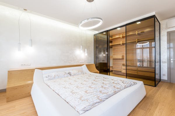 Transformez votre espace avec nos lampes LED élégantes et variées